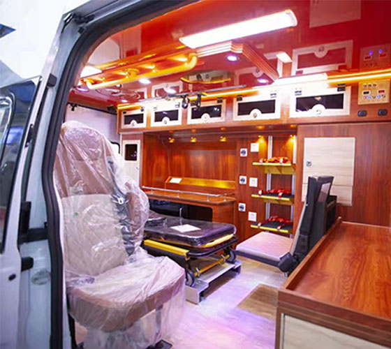 木垒哈萨克车辆内部展示